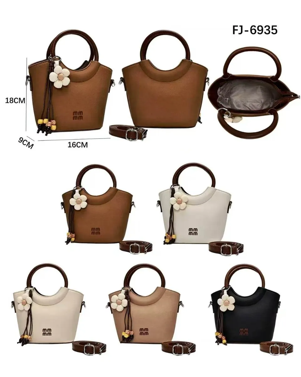 Round-Handle Flower Charm Bag 3